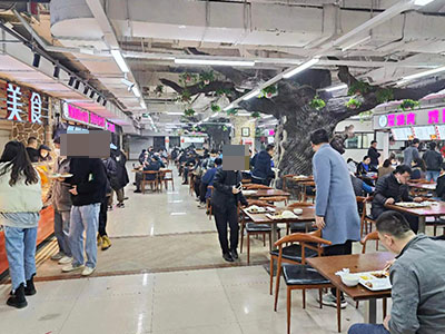 高新万达旁全新装修美食城火爆招商