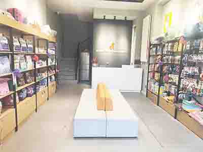 人民广场精装宠物店转让