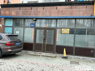 虹港新居临街商铺、停车方便、居民区