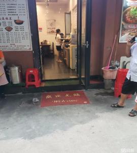 地理位置优越 适合各种餐饮 大连高新园区火炬路商铺租售/生意转让转让