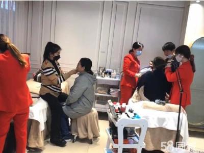 商场一楼旺铺档口出租、转让 大连沙河口马栏广场商铺租售