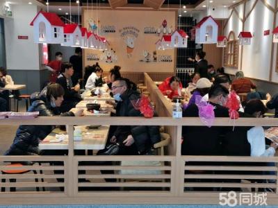 商场内品牌旺铺转让  接手即可营业