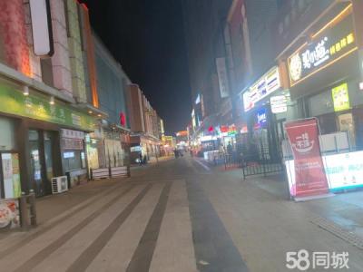 高新万达金街盈利中旺铺转让(盈利中 不急转)