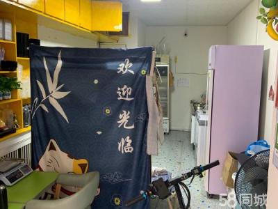 临街房租便宜 空转也行 有合适的抓紧联系 季度付租金