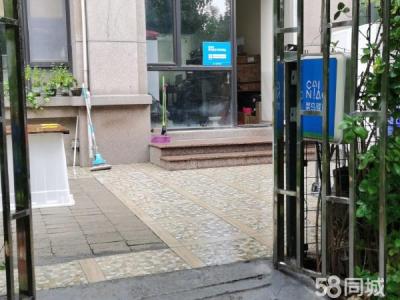 地处华南商圈 中高档住宅小区。