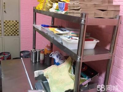此处位于东城小区主要以外卖为主 居民多会到店里买