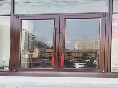 房东直租！春柳中心医院后身临街商铺（除餐饮）