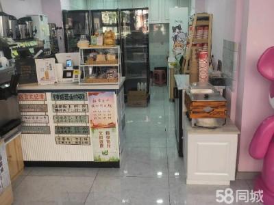 经营中店铺 临街近学校