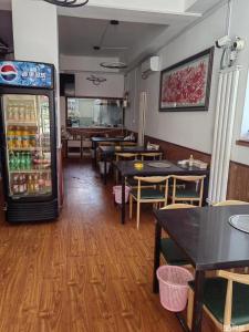 近地铁站市场 市场近 空间宽敞干净 新店开业