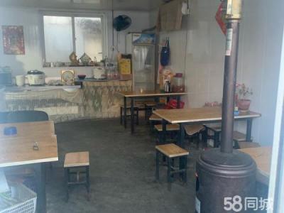 位于香沙市场院内 租金便宜 设施齐全