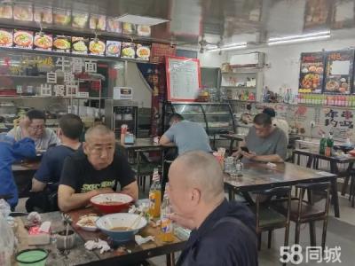 地理位置好 人流量大 适合早餐 面馆 快餐