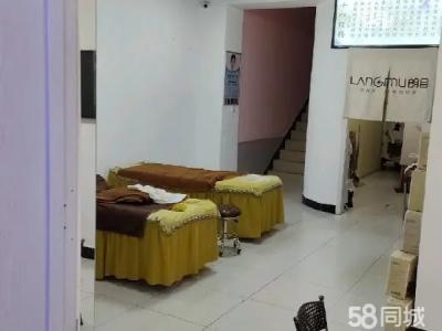 上下两层 可做美容美发 教育培训 餐饮等等