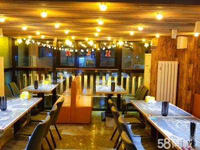 民主广场酒吧街5年龙虾烧烤店带技术转让 有室外啤酒大