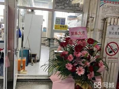 档口设施齐全接手可干！合适夫妻创业