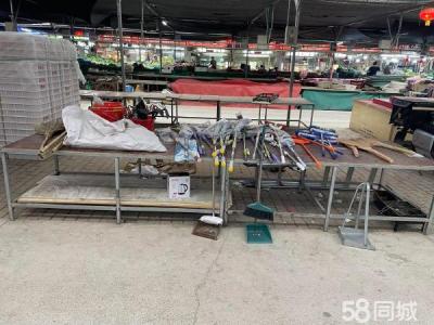 *泉水博思中学旁五金店转让 位置好客源多相中电联