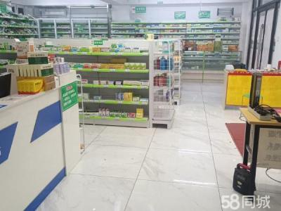 两个大门头 门口地方大 辐射新老小区