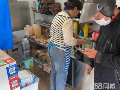 *黄河路炸鸡汉堡店转让 位置好客源多相中电联