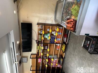 小区里面菜鸟驿站 超市 有群可做社区团购 房租到明年3月中旬