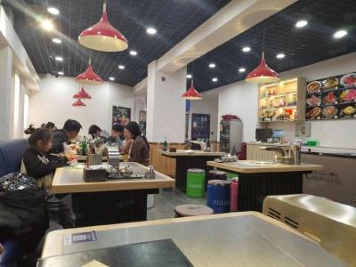急转超好位置饭店 烤肉 炒菜  火锅 冷面 面食 牛尾火锅