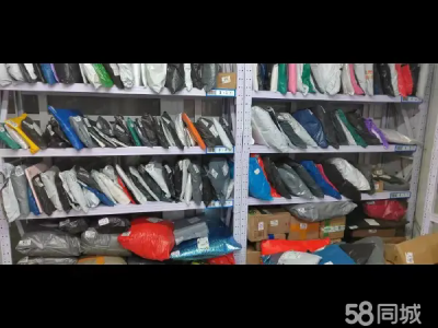 快递驿站 五个快递 中通 圆通 申通 极兔 韵达