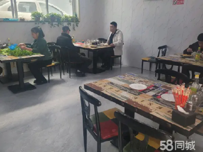 个人直租 有稳定客流 位于华南商圈繁华地段 临街商铺