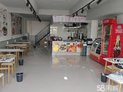 锦城路面馆出兑转让 位置好客源多相中电联