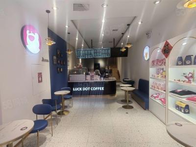 高新万达金街精装咖啡店转让（可改项