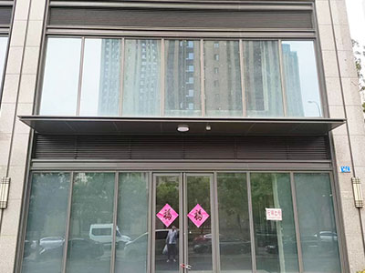 东港临街大门头公建出租