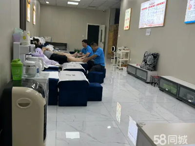 小区门口人流量比较多店设备齐全接手即可营业