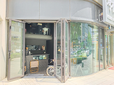 急转！中海海港城小区正门临街商铺（可空转）