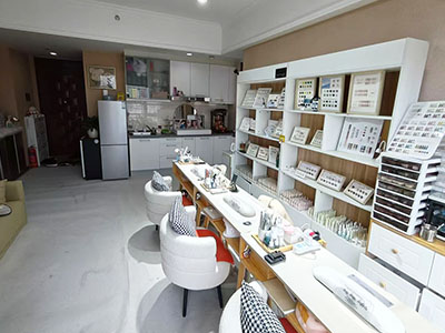 中山中心裕景美甲美睫工作室转让