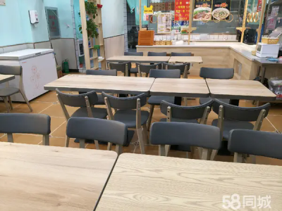 店铺位于金州中心商业圈客流量大客员稳定因本人工作调动忍痛割爱