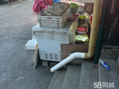 浴池门口理发店无转让费