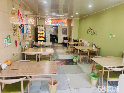 急兑临街商铺附近厂子学校居多房租剩9个月可以教技术 非诚勿扰