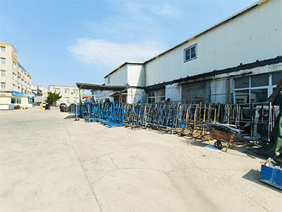 华北路友谊街1号灯饰批发市场附近厂房出租(可分租)