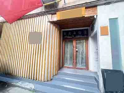 南山商圈纯一层80平餐饮店转让