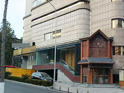 中山解放路纯一层470平空铺出租