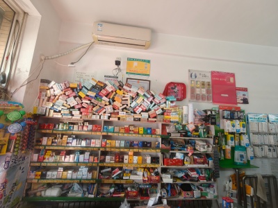 新星绿城小区门口经营多年超市转让