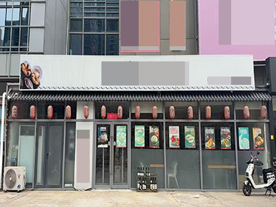 东港地铁站出口麦当劳旁纯一层12米门头餐饮店