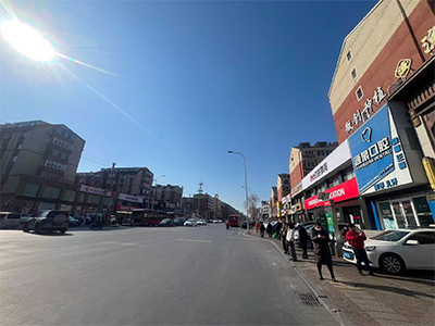 山东路纯一层300平餐饮店转让