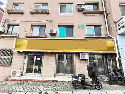 星海公园正门对面临街餐饮店转让