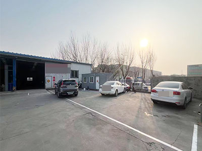 带150平停车场大院汽修转让