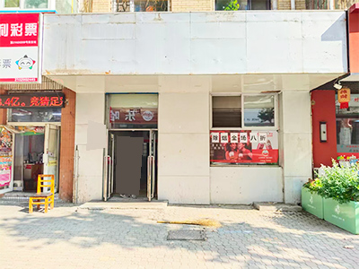 同泰街纯一层空铺出租