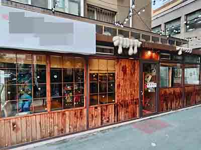 民主广场精致装修日料店转让