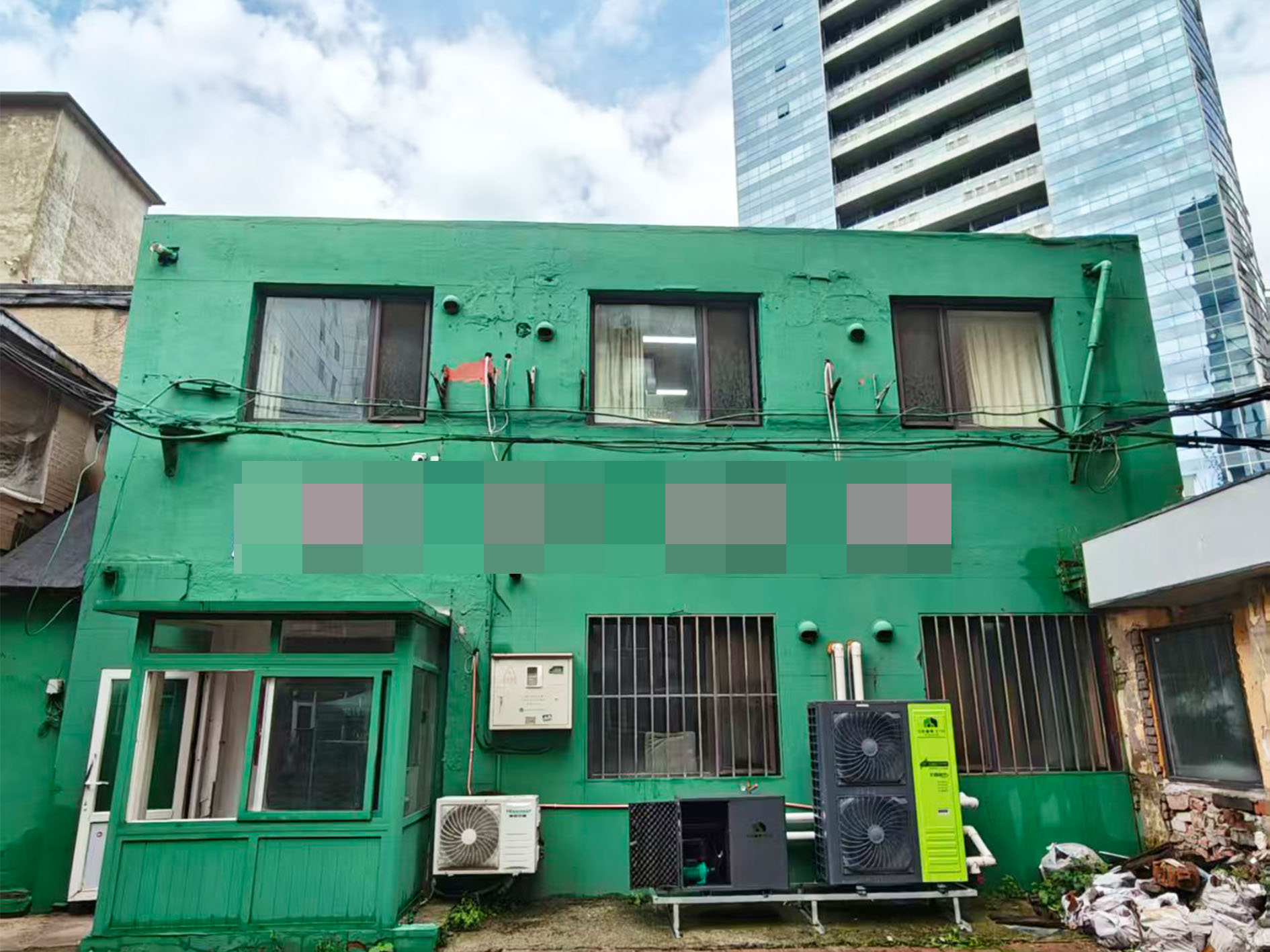 人民路独栋150平空铺出租
